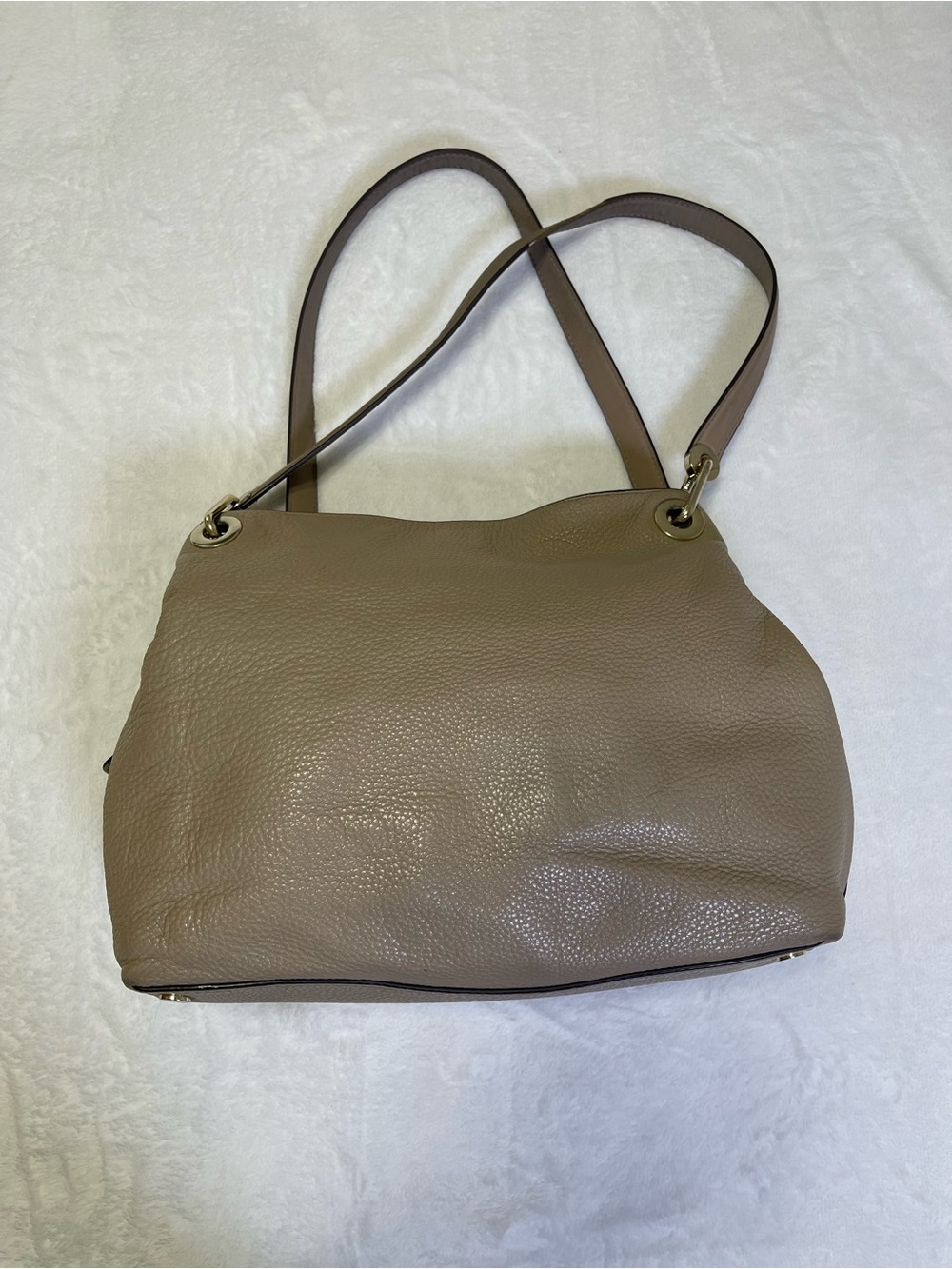 Michael Kors Raven Large Pebbled Leather Shoulder Bag - Taupe Beige Tan - Picture 2 of 9